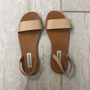 tan steve madden sandals